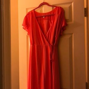 Eva Mendes tie wrap maxi dress